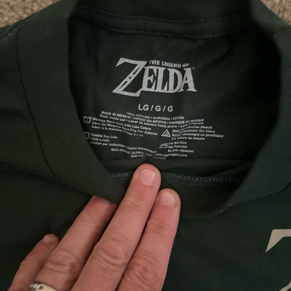 Zelda Green Graphic T-Shirt - Picture 5 of 6